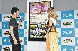 画像ギャラリー No.019のサムネイル画像 / 「SKYLOCK」を含む新作6タイトルの展開が明らかに。ローラさんも駆けつけたgloops事業戦略/新作ゲーム/新CMキャラクター発表会の模様をレポート