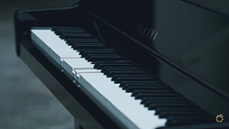 画像集 No.005のサムネイル画像 / 143台のPCと1台の自動演奏ピアノを同期。「FFXIV：蒼天のイシュガルド」の効果音によるテーマ曲を奏でた「EORZEA SYMPHONY」詳細公開