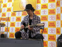 画像ギャラリー No.003のサムネイル画像 / 「FFXIV」サウンドトラック第5弾,「THE FAR EDGE OF FATE:FINAL FANTASY XIV Original Sound track」発売記念ミニライブイベントをレポート