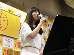 画像ギャラリー No.008のサムネイル画像 / 「FFXIV」サウンドトラック第5弾,「THE FAR EDGE OF FATE:FINAL FANTASY XIV Original Sound track」発売記念ミニライブイベントをレポート