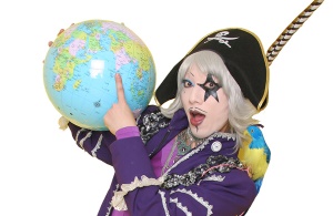 画像ギャラリー No.003のサムネイル画像 / 「ぐるりんクエスト」,ゴー☆ジャスさんのアバターと地球儀(武器)が制作決定