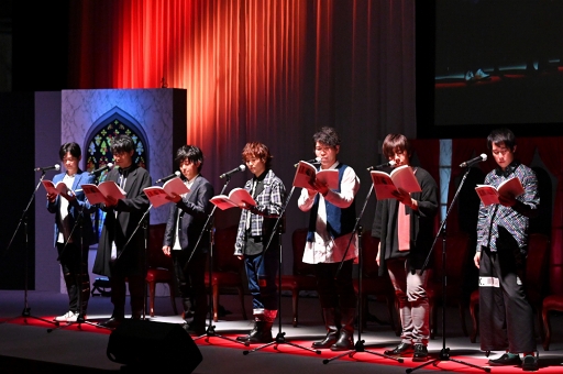 画像ギャラリー No.049のサムネイル画像 / 王子との2ショット撮影で大盛り上がり! 「夢王国と眠れる100人の王子様」4周年記念イベント“プリンスパレード”レポート