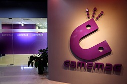 画像ギャラリー No.003のサムネイル画像 / PS4版MMORPG「Weapons of Mythology」開発現場レポート。街並みは西洋風に変わり,コントローラで快適プレイ可能に