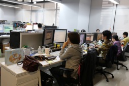 画像ギャラリー No.023のサムネイル画像 / PS4版MMORPG「Weapons of Mythology」開発現場レポート。街並みは西洋風に変わり,コントローラで快適プレイ可能に