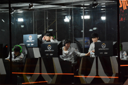 ꡼ No.031 | Overwatchפݤȯ䵭ǰ٥Ȥڹ񡦳ǳŤˡͻҤȳȯԥ󥿥ӥ塼Ϥ