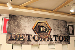 画像ギャラリー No.002のサムネイル画像 / シアターカフェ＆ダイニング“STORIA”で行われた，DeToNator初の試み「Overwatchを100倍楽しく観戦する方法」イベントレポート