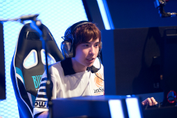 ꡼ No.038 | ޶3000ߤΡOverwatch Pacific ChampionshipפѤǳ롣ܤץDeToNatorSunSisterо