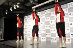 画像ギャラリー No.016のサムネイル画像 / 「アイドルクロニクル」,CD発売記念イベントのレポートが公開。ライブ情報も