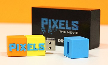 画像ギャラリー No.006のサムネイル画像 / アルカノイドとインベーダーが合体? 今冬配信の「LINE アルカノイドvsインベーダー」,映画「ピクセル」とのコラボキャラがもらえる事前登録がスタート