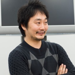 画像ギャラリー No.007のサムネイル画像 / ダンガンロンパの生みの親,小高氏との舌戦バトルが勃発。男色ディーノのカードゲイム「ダンガンロンパ 超高校級の人狼 MANIAX」体験レポート