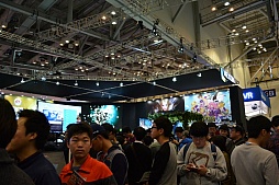 ���������꡼ No.013�Υ���ͥ������ / ��G-Star 2015��MOBA�Ȳ����������륢��������ͻ�礵������Hyper Universe�פΥץ쥤��ݡ���