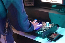 ���������꡼ No.004�Υ���ͥ������ / ��JAEPO2017�ϡ�SOUND VOLTEX III GRAVITY WARS�פ�e-AMUSEMENT CLOUD�Ǥȡ������������ѥ���ȥ����餬��Ÿ