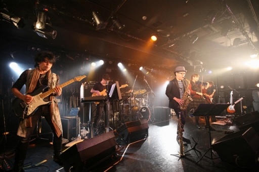 ꡼ No.001 | µLIVE 2016 Ĺżβ̤ơV䥷꡼ڶʤαաʹǮFMȡ夬ä饤֤ݡ