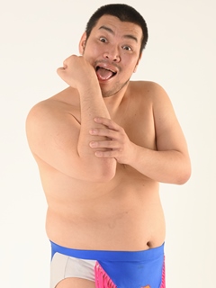 画像ギャラリー No.012のサムネイル画像 / 「ストリートファイターV」で芸能人達のガチンコバトル。動画第1回が公開に