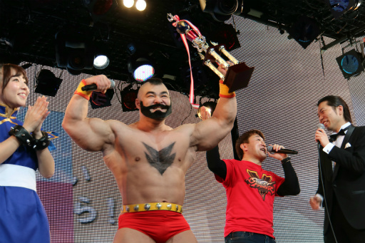 ���������꡼ No.048�Υ���ͥ������ / �֥��ȥ꡼�ȥե�������V�״���ȯɽ����ݡ��ȡ�3���ۿ�ͽ����ɲå����֥���å����פΥ��󥻥ץȥ����Ȥ�ץ������ޡ�Ʊ�Τ�Ǯ�郎��Ϫ���줿