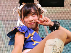 �֥��ȥ꡼�ȥե�������V�״���ȯɽ����ݡ��ȡ�3���ۿ�ͽ����ɲå����֥���å����פΥ��󥻥ץȥ����Ȥ�ץ������ޡ�Ʊ�Τ�Ǯ�郎��Ϫ���줿