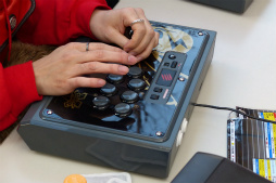 ���������꡼ No.007�Υ���ͥ������ / ����P������AP�⻲��֥��ȥ꡼�ȥե�������V��ȯ�䵭ǰ���٥�Ȥ����ͤ��ݡ���