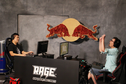 画像ギャラリー No.012のサムネイル画像 / 「RAGE ストリートファイターV」のオフライン予選レポート。6月10日の決勝に向けて,プロ・アマ200人以上のプレイヤーが激突