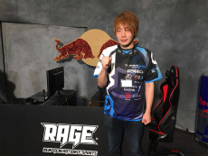 画像ギャラリー No.017のサムネイル画像 / 「RAGE ストリートファイターV」のオフライン予選レポート。6月10日の決勝に向けて,プロ・アマ200人以上のプレイヤーが激突