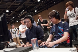 ���������꡼ No.020�Υ���ͥ������ / Capcom Pro Tour�ץ�ߥ�����JAPAN CUP 2017�ץե��ȥ�ݡ��ȡ�2���֤ˤ錄�ä�������������Τ����ܤΥϥ���������