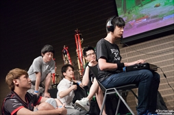 ���������꡼ No.054�Υ���ͥ������ / Capcom Pro Tour�ץ�ߥ�����JAPAN CUP 2017�ץե��ȥ�ݡ��ȡ�2���֤ˤ錄�ä�������������Τ����ܤΥϥ���������