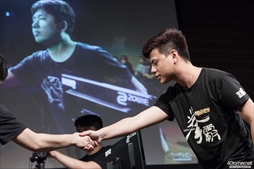 ���������꡼ No.072�Υ���ͥ������ / Capcom Pro Tour�ץ�ߥ�����JAPAN CUP 2017�ץե��ȥ�ݡ��ȡ�2���֤ˤ錄�ä�������������Τ����ܤΥϥ���������