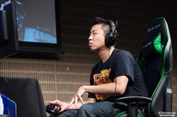 ���������꡼ No.073�Υ���ͥ������ / Capcom Pro Tour�ץ�ߥ�����JAPAN CUP 2017�ץե��ȥ�ݡ��ȡ�2���֤ˤ錄�ä�������������Τ����ܤΥϥ���������