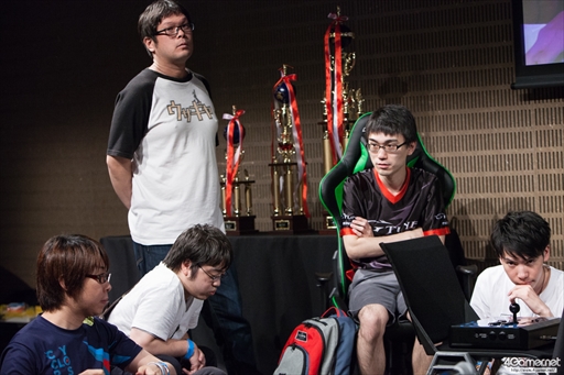 ���������꡼ No.093�Υ���ͥ������ / Capcom Pro Tour�ץ�ߥ�����JAPAN CUP 2017�ץե��ȥ�ݡ��ȡ�2���֤ˤ錄�ä�������������Τ����ܤΥϥ���������