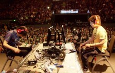 ���������꡼ No.002�Υ���ͥ������ / �ץ������ޡ�ã�θ��ȱƤ������ǲ�֥�ӥ� �� ������ס�2018ǯ3��˸�������