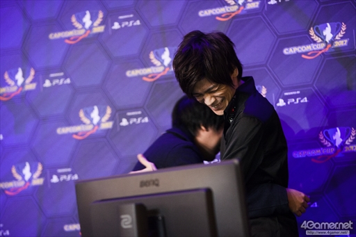 ꡼ No.076 | Capcom Cup 2017סǸܤΥͥμˡǽͽLast Chance QualifierפŤ줿TwitterޤȤ