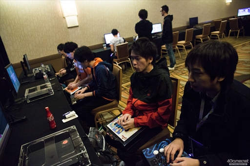 ꡼ No.004 | ֥ȥ꡼ȥեVפθCapcom Cup 2017郎롣ǽ˿ʽФ8ͤꤷ2TwitterޤȤ