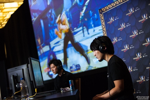 ꡼ No.032 | ֥ȥ꡼ȥեVפθCapcom Cup 2017郎롣ǽ˿ʽФ8ͤꤷ2TwitterޤȤ