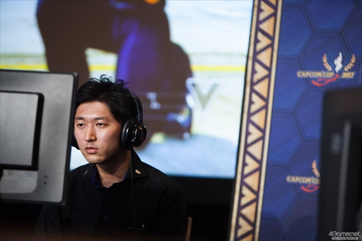 ꡼ No.033 | ֥ȥ꡼ȥեVפθCapcom Cup 2017郎롣ǽ˿ʽФ8ͤꤷ2TwitterޤȤ