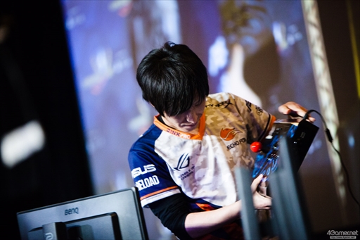 ꡼ No.079 | ֥ȥ꡼ȥեVפθCapcom Cup 2017郎롣ǽ˿ʽФ8ͤꤷ2TwitterޤȤ