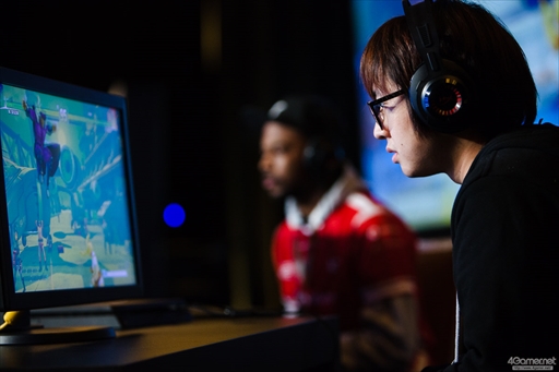 ꡼ No.080 | ֥ȥ꡼ȥեVפθCapcom Cup 2017郎롣ǽ˿ʽФ8ͤꤷ2TwitterޤȤ