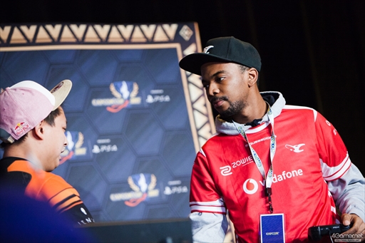 ꡼ No.093 | ֥ȥ꡼ȥեVפθCapcom Cup 2017郎롣ǽ˿ʽФ8ͤꤷ2TwitterޤȤ