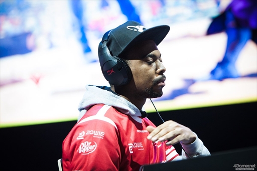 ꡼ No.021 | ֥ȥ꡼ȥեVפθCapcom Cup 2017סǽTwitterޤȤᡣɥߥ˥¹MenaRD꤬ͥ