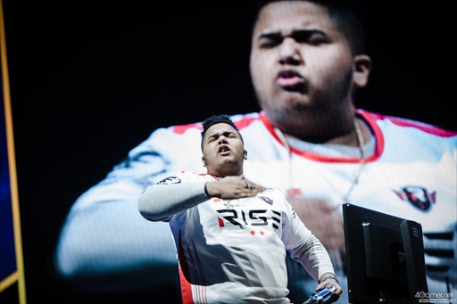 画像ギャラリー No.002のサムネイル画像 / 【速報】「ストリートファイターV」の公式世界大会「Capcom Cup 2017」,優勝はドミニカ共和国のMenaRD選手。25万ドルを獲得