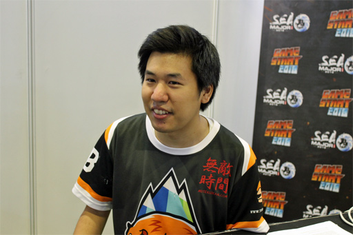 画像ギャラリー No.001のサムネイル画像 / プロゲーマー1年目のリアル。国内屈指の「アビゲイル」使い,ストーム久保選手が語るプロにとって大切なもの