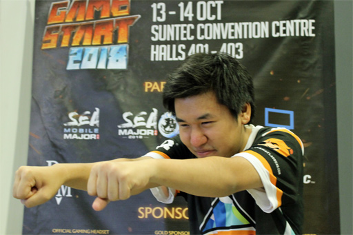 画像ギャラリー No.005のサムネイル画像 / プロゲーマー1年目のリアル。国内屈指の「アビゲイル」使い,ストーム久保選手が語るプロにとって大切なもの