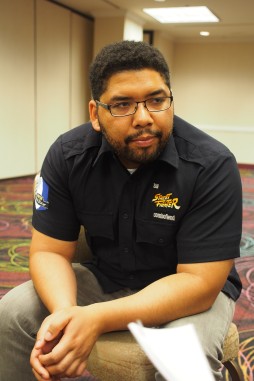 画像ギャラリー No.006のサムネイル画像 / すべてのプレイヤーに優しい格闘ゲームを目指す「ストリートファイターV」。Capcom U.S.A.のCombofiend氏に聞く,バトルデザインの狙いとコミュニティとの関わり方