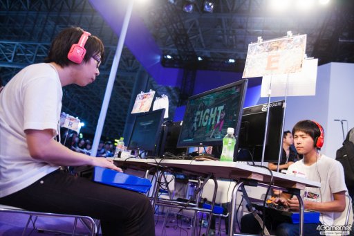 ꡼ No.015 | TGS 2016ζ뤬롣֥VCAPCOM Pro TourץߥJAPAN CUPץեȥݡȡͥGamerBeeΥߥ˥󥿥ӥ塼