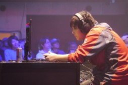 ꡼ No.037 | йe-Sports5뤹٤Ƥ췳ξˡRed Bull 5Gץݡ