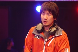 ꡼ No.042 | йe-Sports5뤹٤Ƥ췳ξˡRed Bull 5Gץݡ