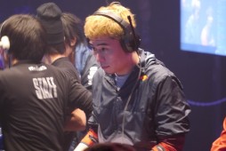 ꡼ No.049 | йe-Sports5뤹٤Ƥ췳ξˡRed Bull 5Gץݡ