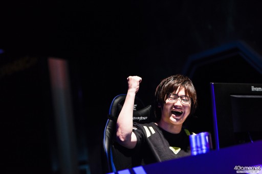 ꡼ No.050 | CyberZe-Sports٥ȡRAGE Vol.4 GRAND FINALSס֥ȥ꡼ȥեVեȥݡȡͥϤաμ