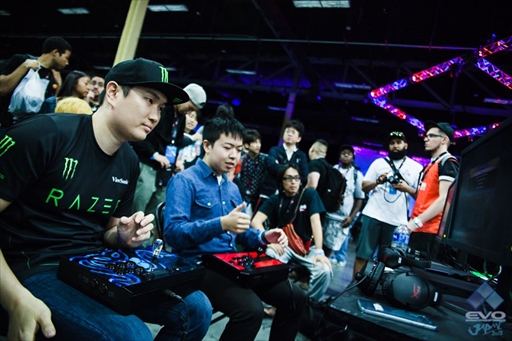 ꡼ No.034 | EVO2017ϡGGXrd R2פʤ3ȥͥԤꤷ2TwitterޤȤᡣ֥VפBBCFפǤϺǽؤĤ򤫤郎³