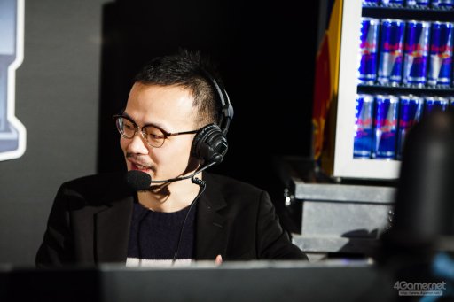 ���������꡼ No.016�Υ���ͥ������ / �ȥåץץ쥤�䡼ã�ˤ��֥���V����§�ȡ��ʥ��ȡ�Red Bull Tower of Pride�ץե��ȥ�ݡ��ȡ�ͥ���Ϥ����Τ�����μ��