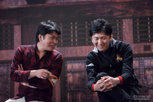 ���������꡼ No.065�Υ���ͥ������ / �ȥåץץ쥤�䡼ã�ˤ��֥���V����§�ȡ��ʥ��ȡ�Red Bull Tower of Pride�ץե��ȥ�ݡ��ȡ�ͥ���Ϥ����Τ�����μ��