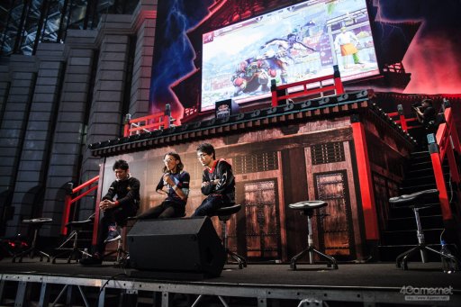 ���������꡼ No.080�Υ���ͥ������ / �ȥåץץ쥤�䡼ã�ˤ��֥���V����§�ȡ��ʥ��ȡ�Red Bull Tower of Pride�ץե��ȥ�ݡ��ȡ�ͥ���Ϥ����Τ�����μ��